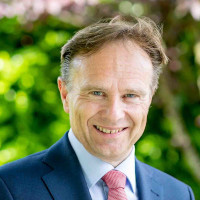 Dr. Kai Zwicker